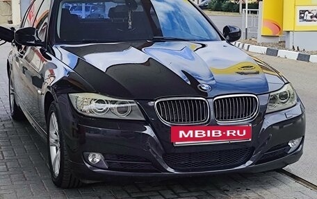 BMW 3 серия, 2011 год, 1 400 000 рублей, 24 фотография