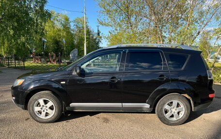 Mitsubishi Outlander III рестайлинг 3, 2007 год, 1 029 999 рублей, 3 фотография