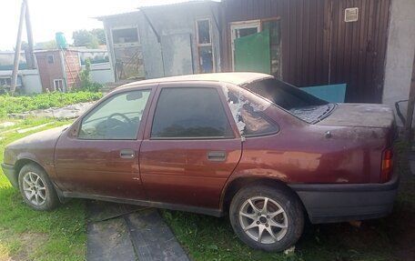 Opel Vectra A, 1992 год, 80 000 рублей, 6 фотография