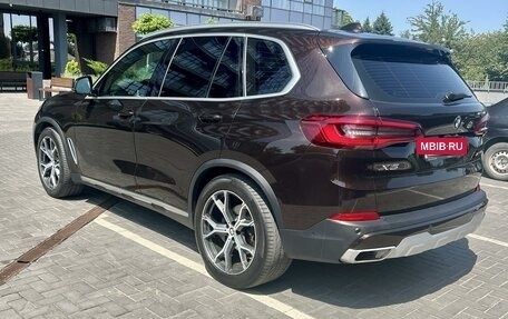 BMW X5, 2019 год, 6 300 000 рублей, 10 фотография