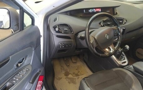 Renault Megane III, 2014 год, 1 050 000 рублей, 5 фотография