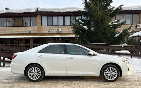 Toyota Camry, 2015 год, 2 300 000 рублей, 1 фотография