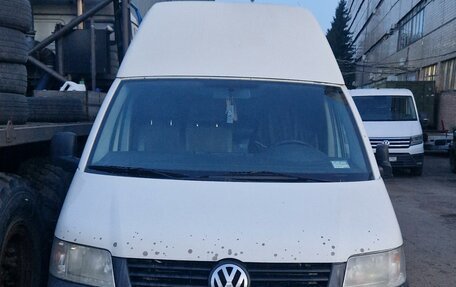 Volkswagen Transporter T5 рестайлинг, 2008 год, 860 000 рублей, 1 фотография