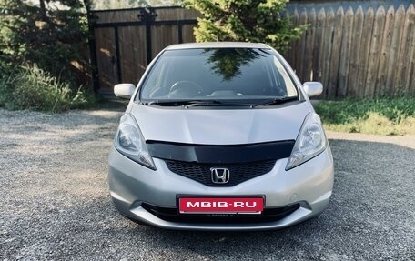 Honda Fit III, 2009 год, 795 000 рублей, 1 фотография