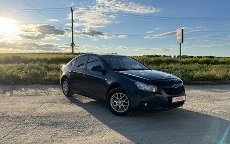 Chevrolet Cruze II, 2011 год, 790 000 рублей, 2 фотография