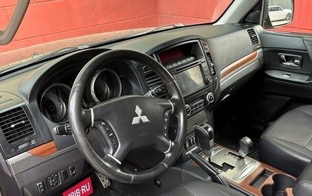 Mitsubishi Pajero IV, 2008 год, 1 699 000 рублей, 12 фотография