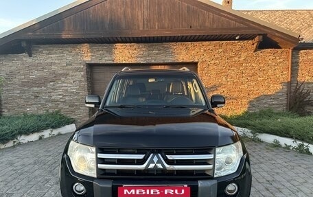 Mitsubishi Pajero IV, 2008 год, 1 699 000 рублей, 2 фотография