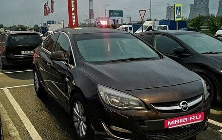 Opel Astra J, 2013 год, 600 000 рублей, 4 фотография