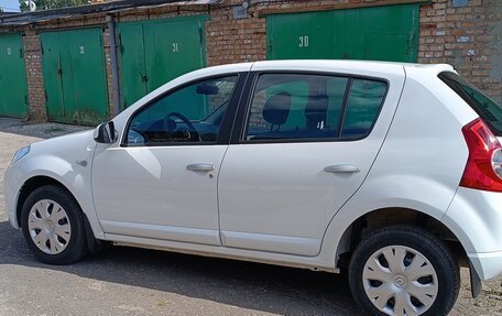 Renault Sandero I, 2013 год, 740 000 рублей, 5 фотография