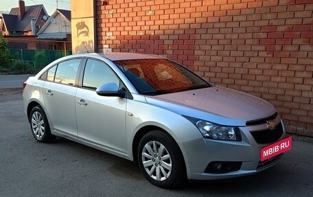 Chevrolet Cruze II, 2011 год, 720 000 рублей, 5 фотография