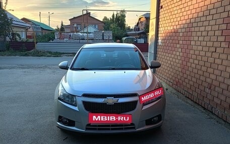 Chevrolet Cruze II, 2011 год, 720 000 рублей, 2 фотография