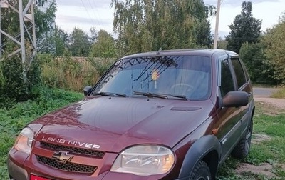 Chevrolet Niva I рестайлинг, 2003 год, 390 000 рублей, 1 фотография