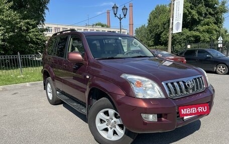 Toyota Land Cruiser Prado 120 рестайлинг, 2007 год, 2 700 000 рублей, 3 фотография