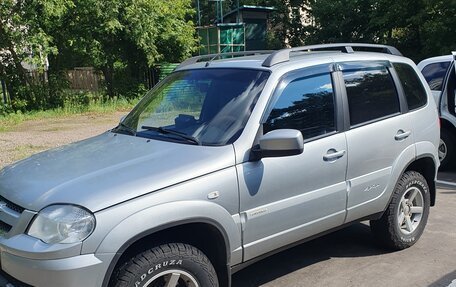 Chevrolet Niva I рестайлинг, 2016 год, 840 000 рублей, 3 фотография