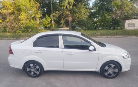 Chevrolet Aveo III, 2010 год, 550 000 рублей, 4 фотография