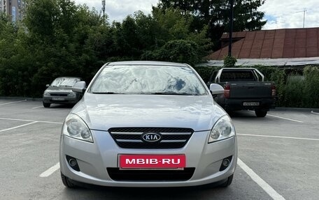 KIA cee'd I рестайлинг, 2009 год, 770 000 рублей, 1 фотография