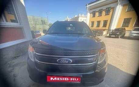 Ford Explorer VI, 2012 год, 1 550 000 рублей, 2 фотография