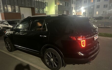 Ford Explorer VI, 2012 год, 1 550 000 рублей, 7 фотография