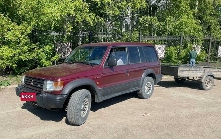 Mitsubishi Pajero III рестайлинг, 1994 год, 430 000 рублей, 1 фотография