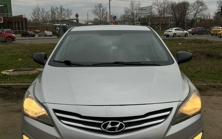 Hyundai Solaris II рестайлинг, 2014 год, 660 000 рублей, 16 фотография