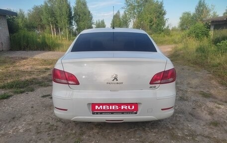 Peugeot 408 I рестайлинг, 2012 год, 550 000 рублей, 3 фотография