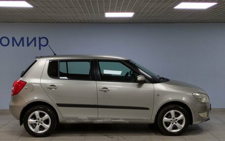 Skoda Fabia II, 2012 год, 825 000 рублей, 4 фотография