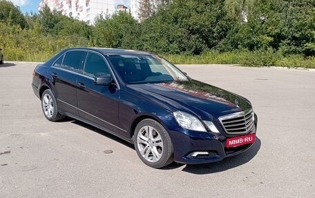 Mercedes-Benz E-Класс, 2010 год, 1 750 000 рублей, 3 фотография