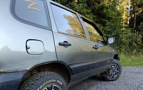 Chevrolet Niva I рестайлинг, 2004 год, 300 000 рублей, 11 фотография