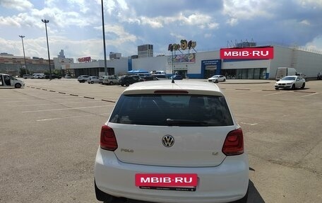 Volkswagen Polo VI (EU Market), 2012 год, 900 000 рублей, 2 фотография