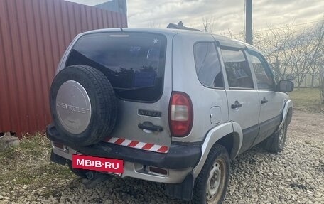 Chevrolet Niva I рестайлинг, 2005 год, 220 000 рублей, 8 фотография