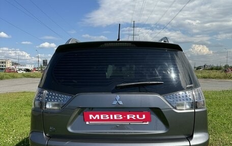 Mitsubishi Outlander III рестайлинг 3, 2007 год, 1 150 000 рублей, 9 фотография