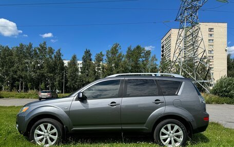 Mitsubishi Outlander III рестайлинг 3, 2007 год, 1 150 000 рублей, 14 фотография