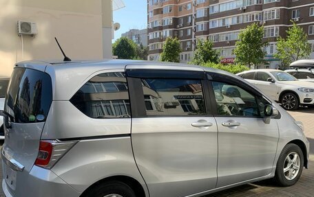 Honda Freed I, 2014 год, 1 100 000 рублей, 5 фотография