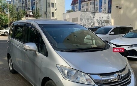 Honda Freed I, 2014 год, 1 100 000 рублей, 4 фотография