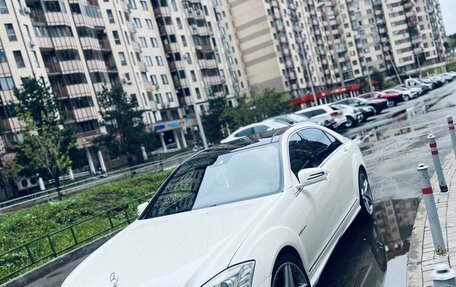 Mercedes-Benz S-Класс, 2011 год, 2 300 000 рублей, 1 фотография