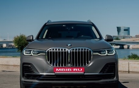 BMW X7, 2020 год, 7 500 000 рублей, 2 фотография