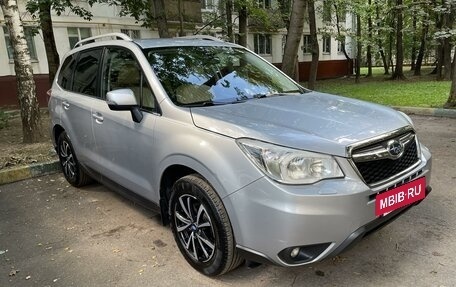 Subaru Forester, 2014 год, 1 980 000 рублей, 3 фотография