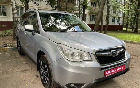 Subaru Forester, 2014 год, 1 980 000 рублей, 9 фотография