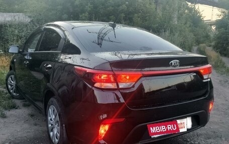 KIA Rio IV, 2020 год, 1 300 000 рублей, 2 фотография