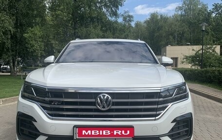 Volkswagen Touareg III, 2019 год, 7 500 000 рублей, 2 фотография