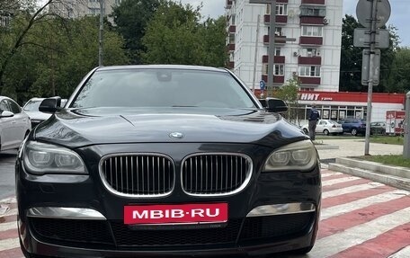 BMW 7 серия, 2012 год, 2 222 000 рублей, 2 фотография