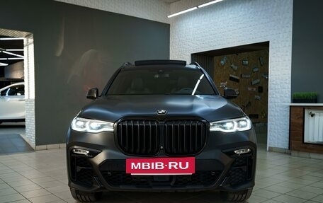 BMW X7, 2021 год, 10 555 000 рублей, 3 фотография