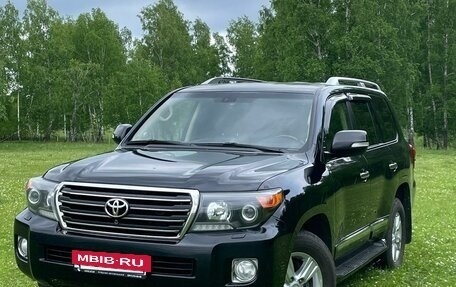 Toyota Land Cruiser 200, 2015 год, 5 550 000 рублей, 3 фотография