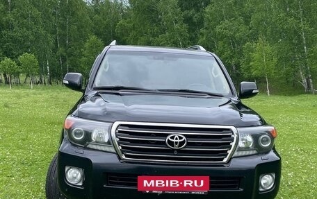 Toyota Land Cruiser 200, 2015 год, 5 550 000 рублей, 7 фотография