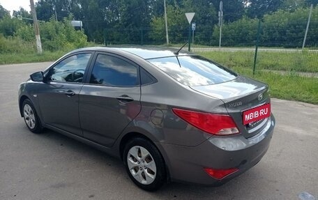 Hyundai Solaris II рестайлинг, 2014 год, 880 000 рублей, 12 фотография