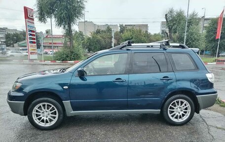 Mitsubishi Outlander III рестайлинг 3, 2004 год, 750 000 рублей, 9 фотография