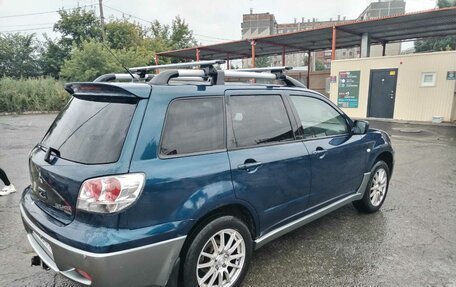 Mitsubishi Outlander III рестайлинг 3, 2004 год, 750 000 рублей, 5 фотография