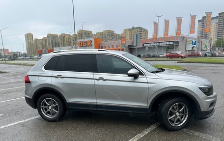 Volkswagen Tiguan II, 2018 год, 2 900 000 рублей, 4 фотография