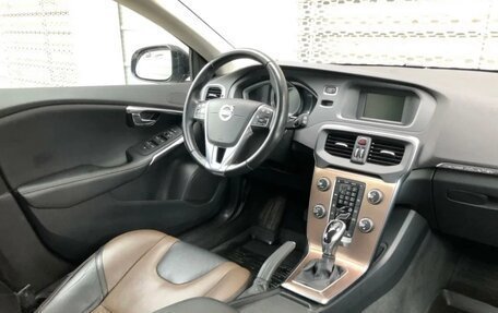 Volvo V40 Cross Country I, 2015 год, 1 614 000 рублей, 9 фотография