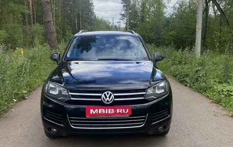 Volkswagen Touareg III, 2012 год, 1 900 000 рублей, 2 фотография